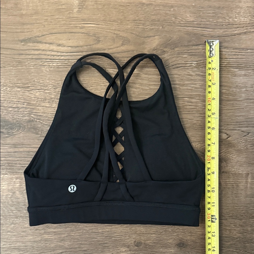 lululemon athletica Black Crisscross Sports Bra Size 4